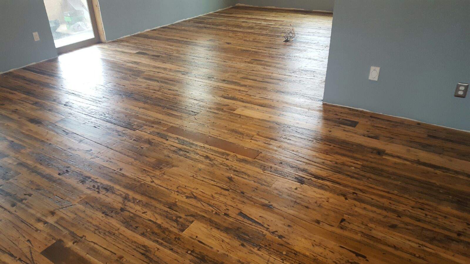 Best Reclaimed Wood For Floors